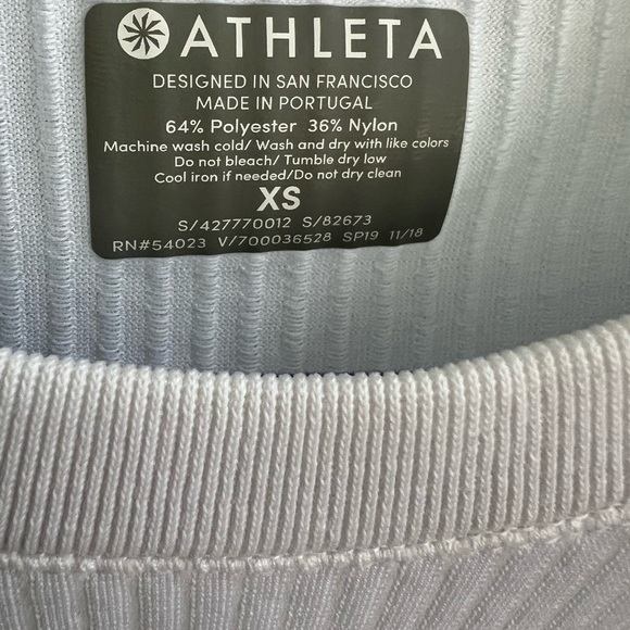 Athleta short sleeve T-shirt, white XS - Picture 3 of 3